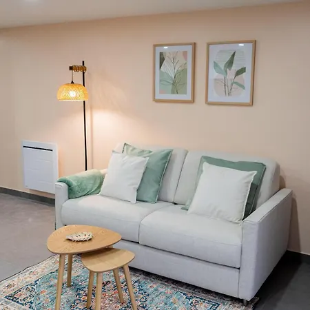 Cosy Le Lys A 40mn De Paris Apartment